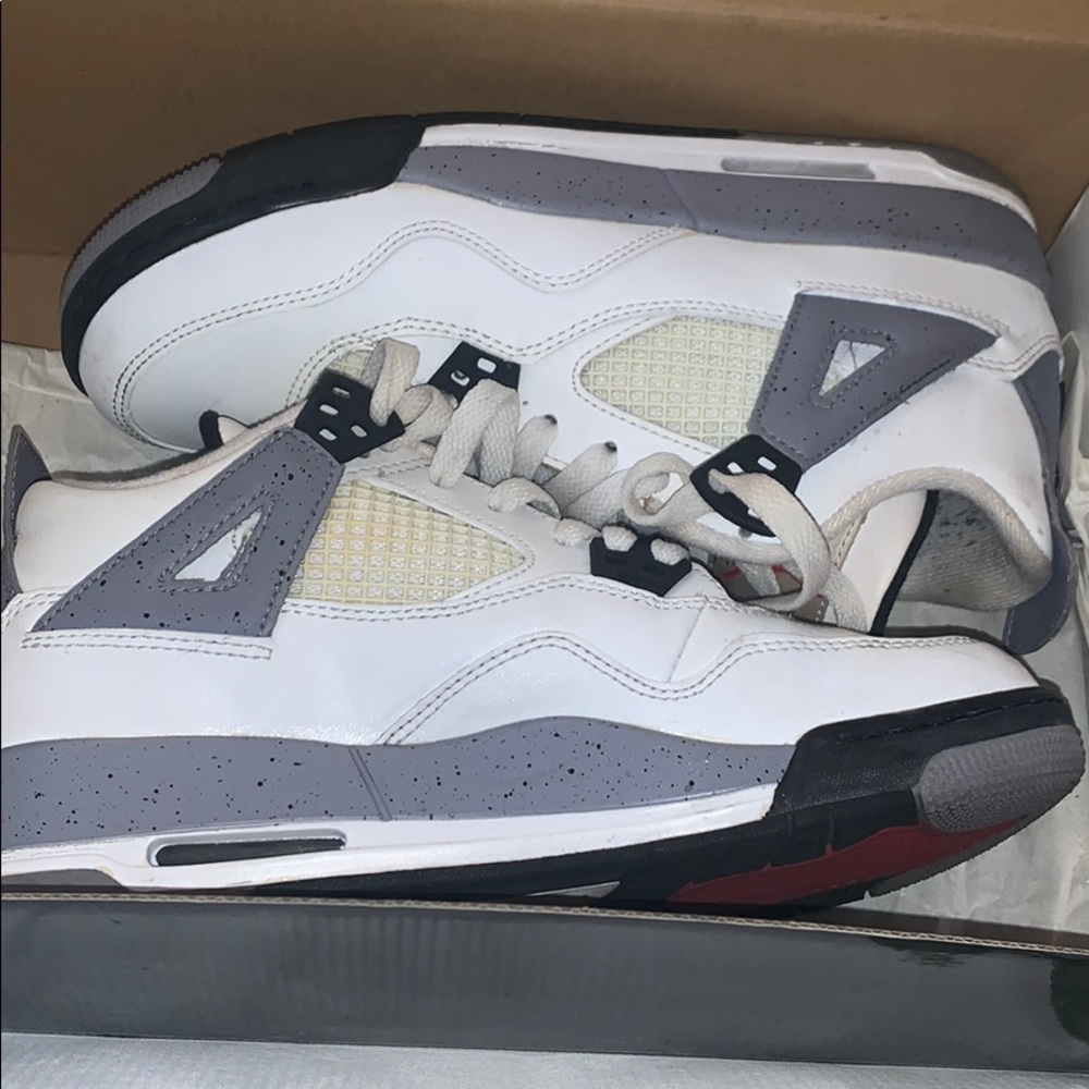 Air Jordan Cement 4s